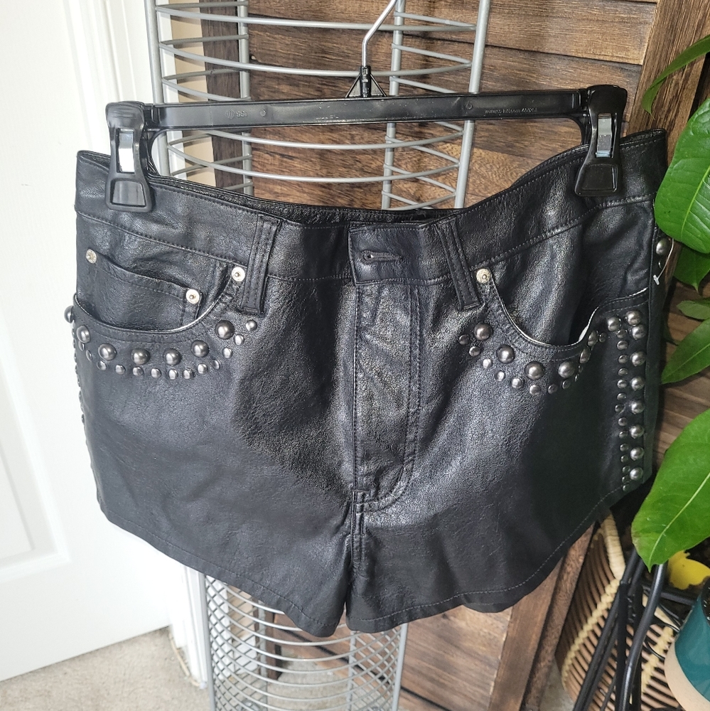 Urban Outfitters BDG 10/UK 14 unique rock out black studded pleather shorts